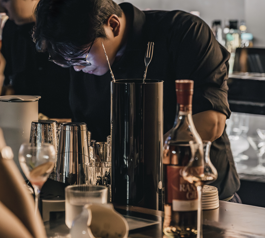 [광주] AMPM 칵테일바&북바